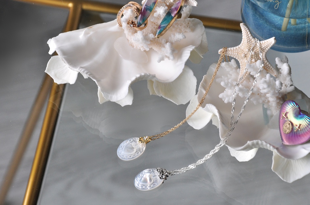 白蝶貝のコラソンハートネックレス【ゴールド】