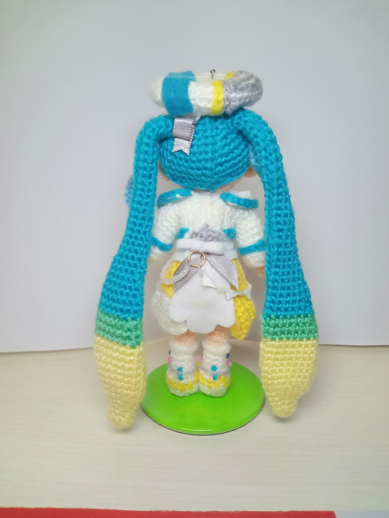 《8/24 20時〜頒布開始》マジカルミライ2024 初音ミクあみぐるみ