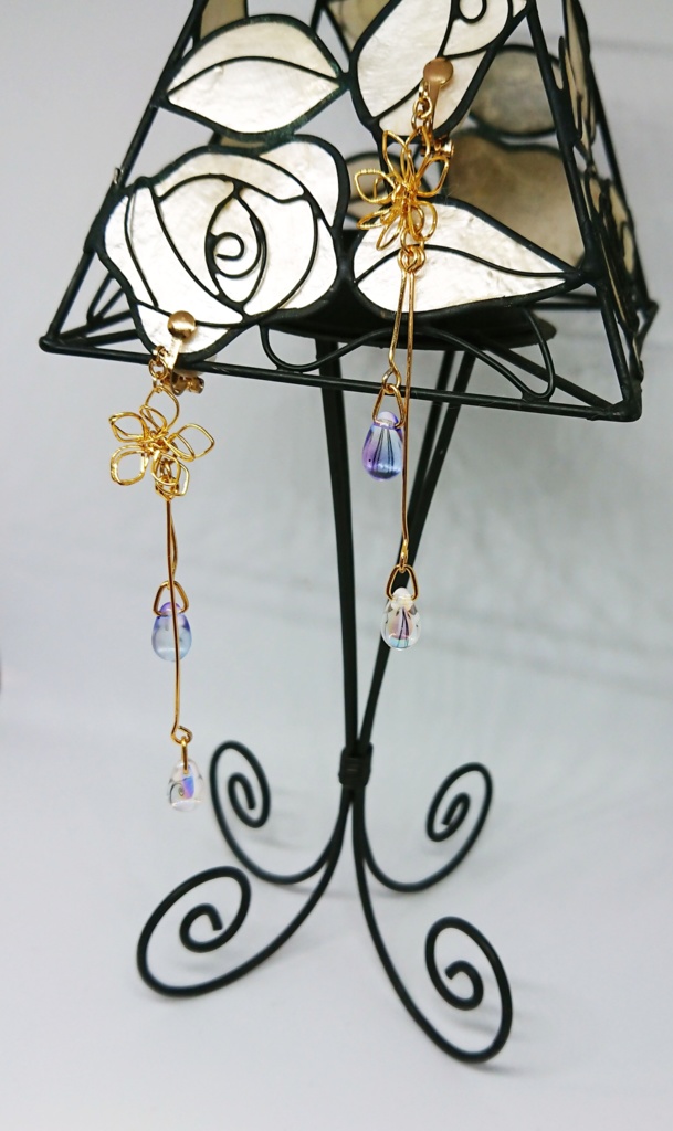 空の雫イヤリング(春色/曙と夕暮れ/梅雨)