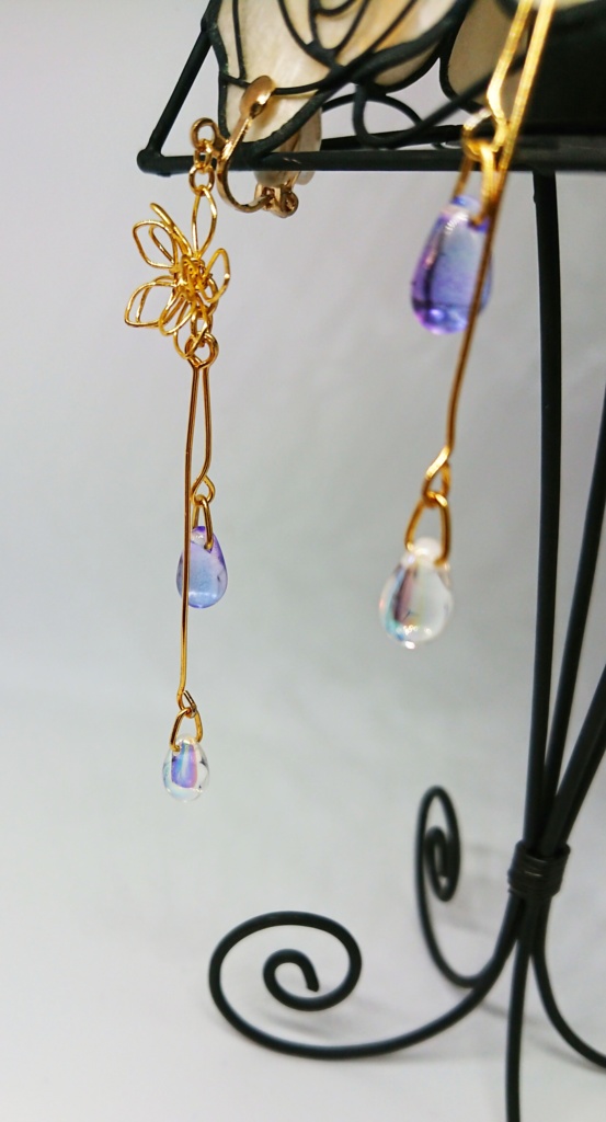 空の雫イヤリング(春色/曙と夕暮れ/梅雨)