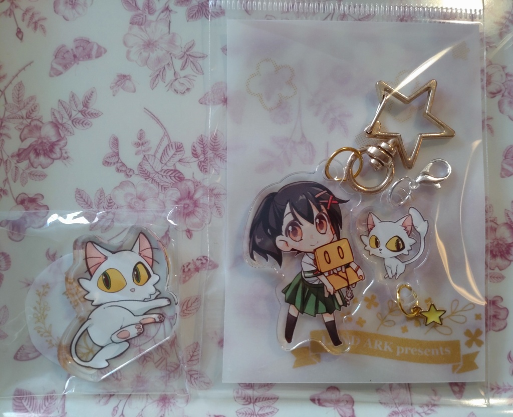 すずめ+椅子太アクキー、ダイジンチャームセット