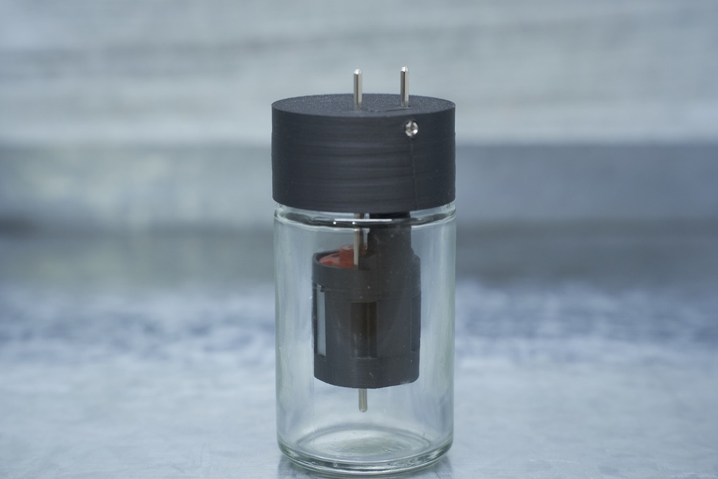 ミニ四駆 モーター慣らし・水慣らし用 治具 タミヤ スペアボトル46対応