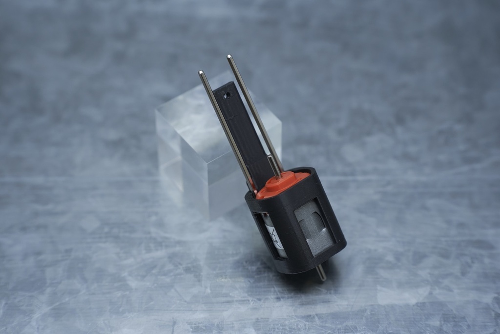 ミニ四駆 モーター慣らし・水慣らし用 治具 タミヤ スペアボトル46対応