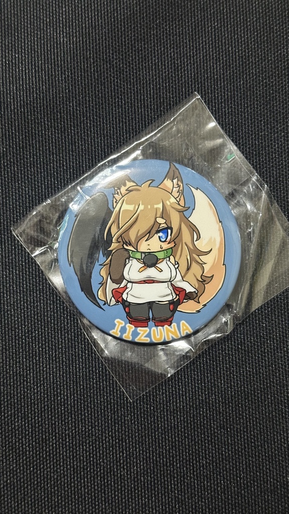 イイズナ缶バッジ【57mm】