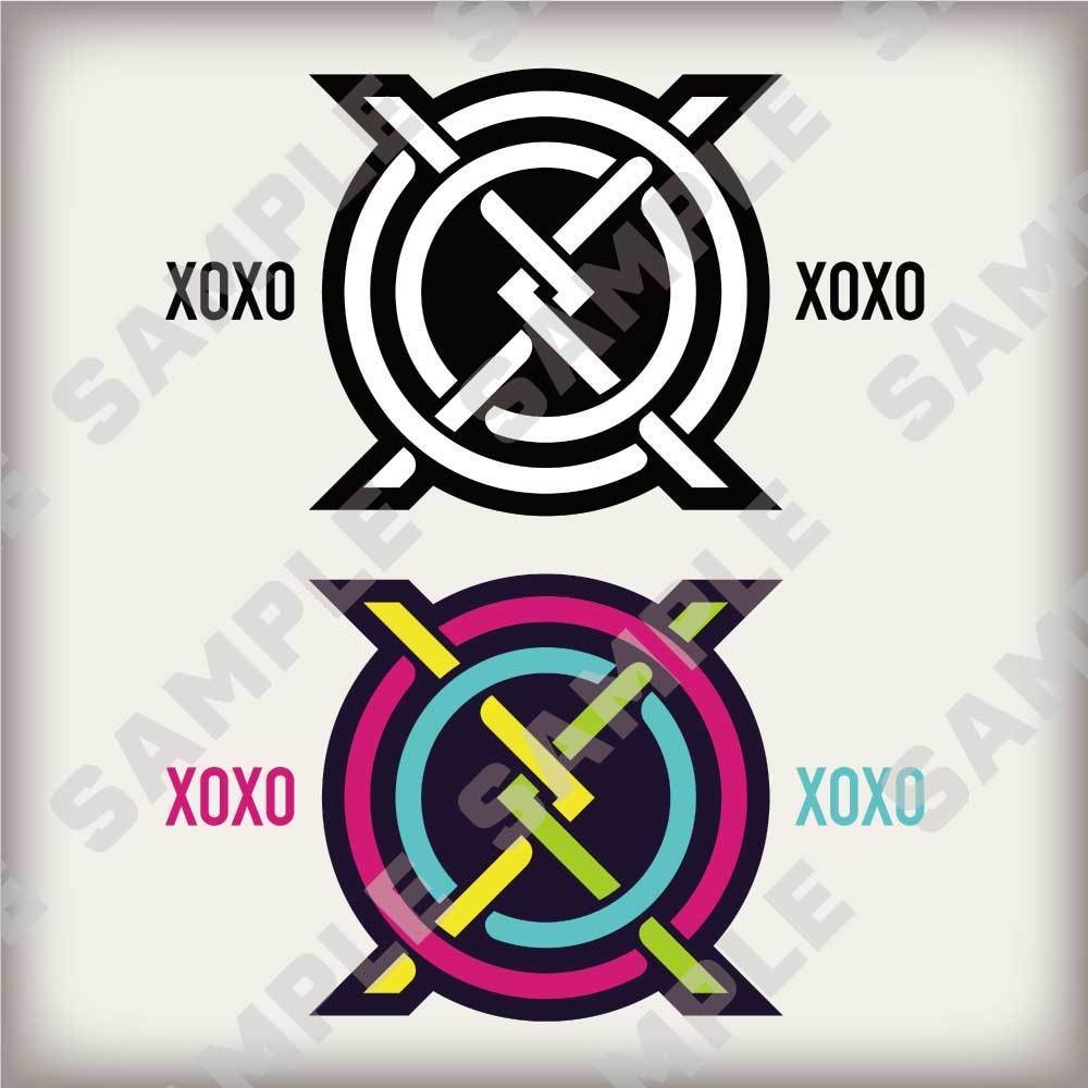 XOXOシンボルロゴ - Word and Slogan XOXO, vector lettering, typography icon