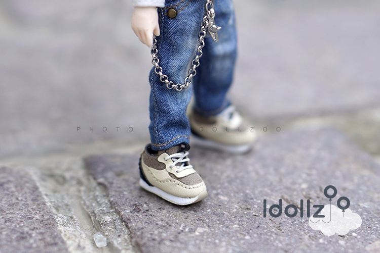 オビツ11 靴 カラー運動靴