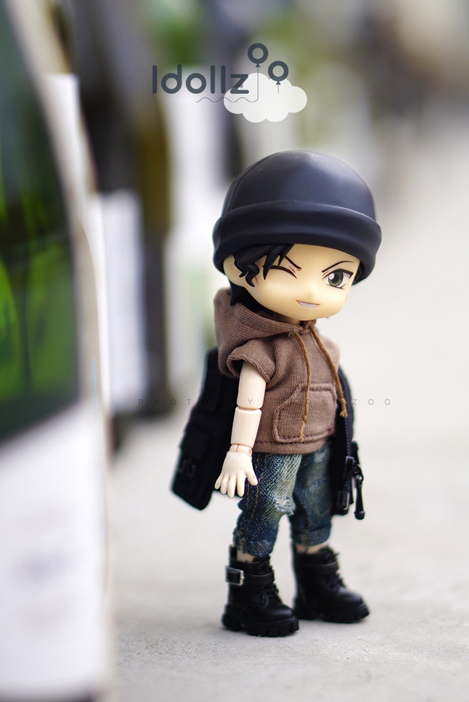 オビツ11 服 ノースリーブのフードコート