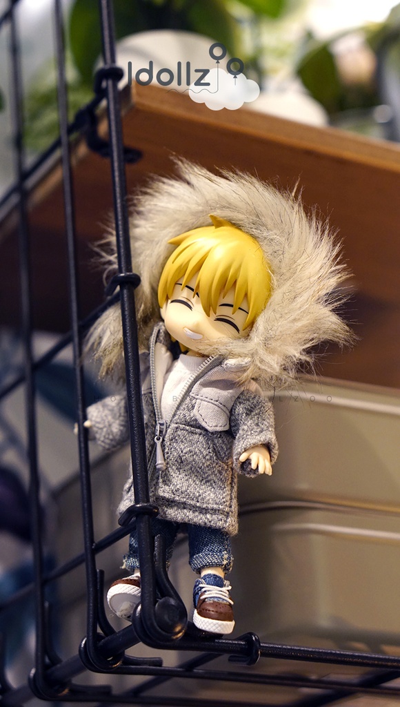 オビツ11 服  千鳥格子コート