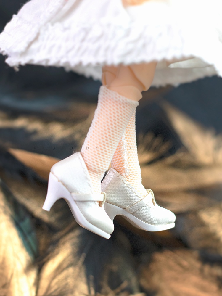 オビツ11 靴 レトロなT字ハイヒール