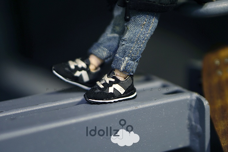 オビツ11 靴 運動靴 ランニングシューズ  ニューカラー