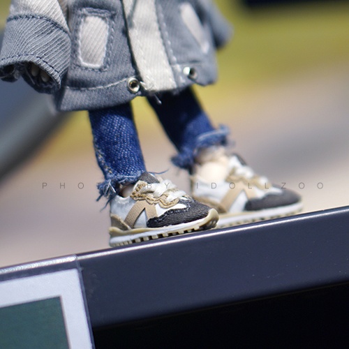 オビツ11 靴 運動靴 ランニングシューズ  ニューカラー