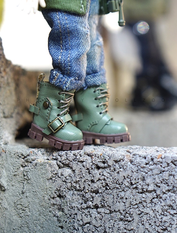 オビツ11 靴 ミディアムマーチンブーツ