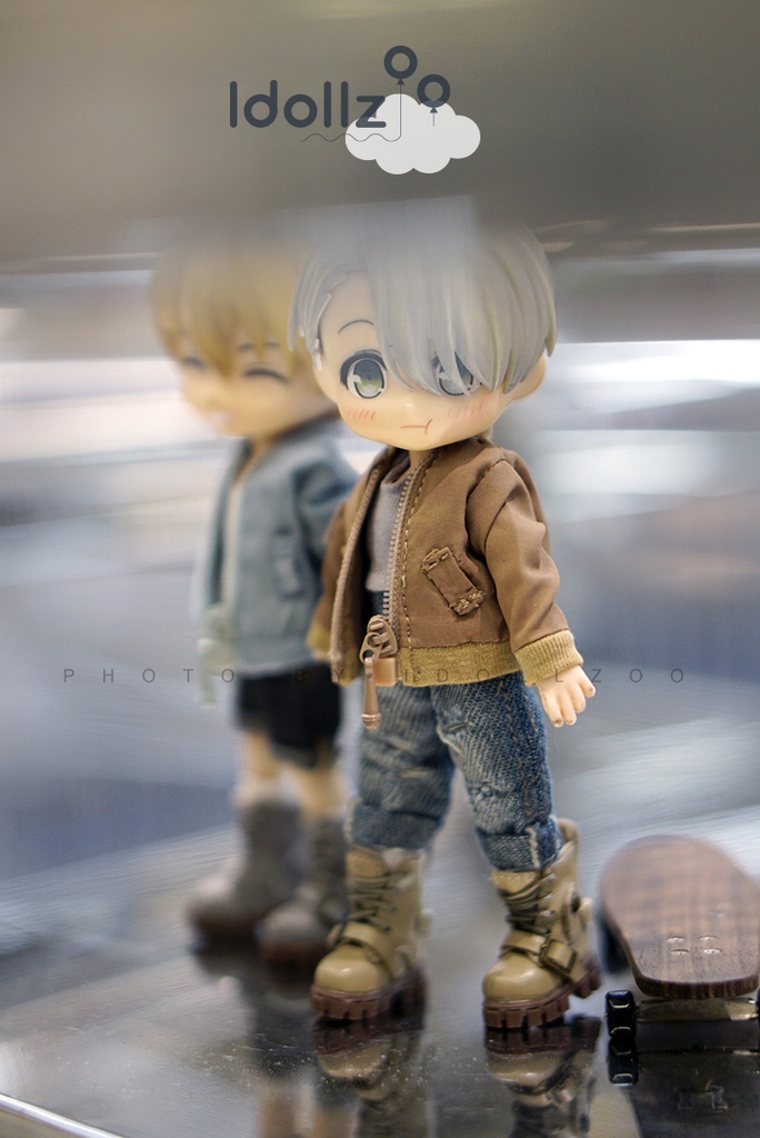 オビツ11 靴 ミディアムマーチンブーツ