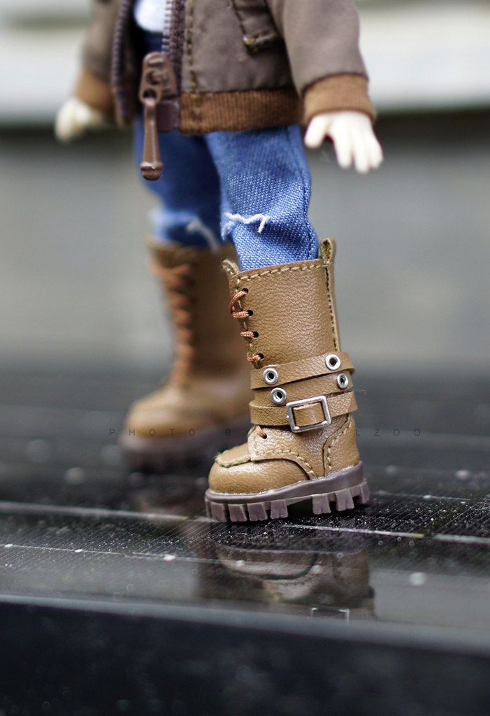オビツ11 靴 ベルトブーツ (ベルトは取り外し可能)