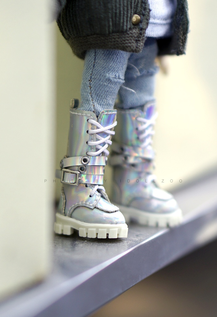 オビツ11 靴 ベルトブーツ (ベルトは取り外し可能)