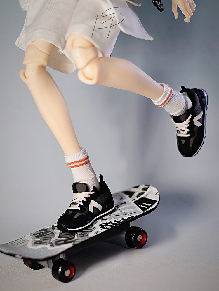 特殊1/6サイズBJD 運動靴