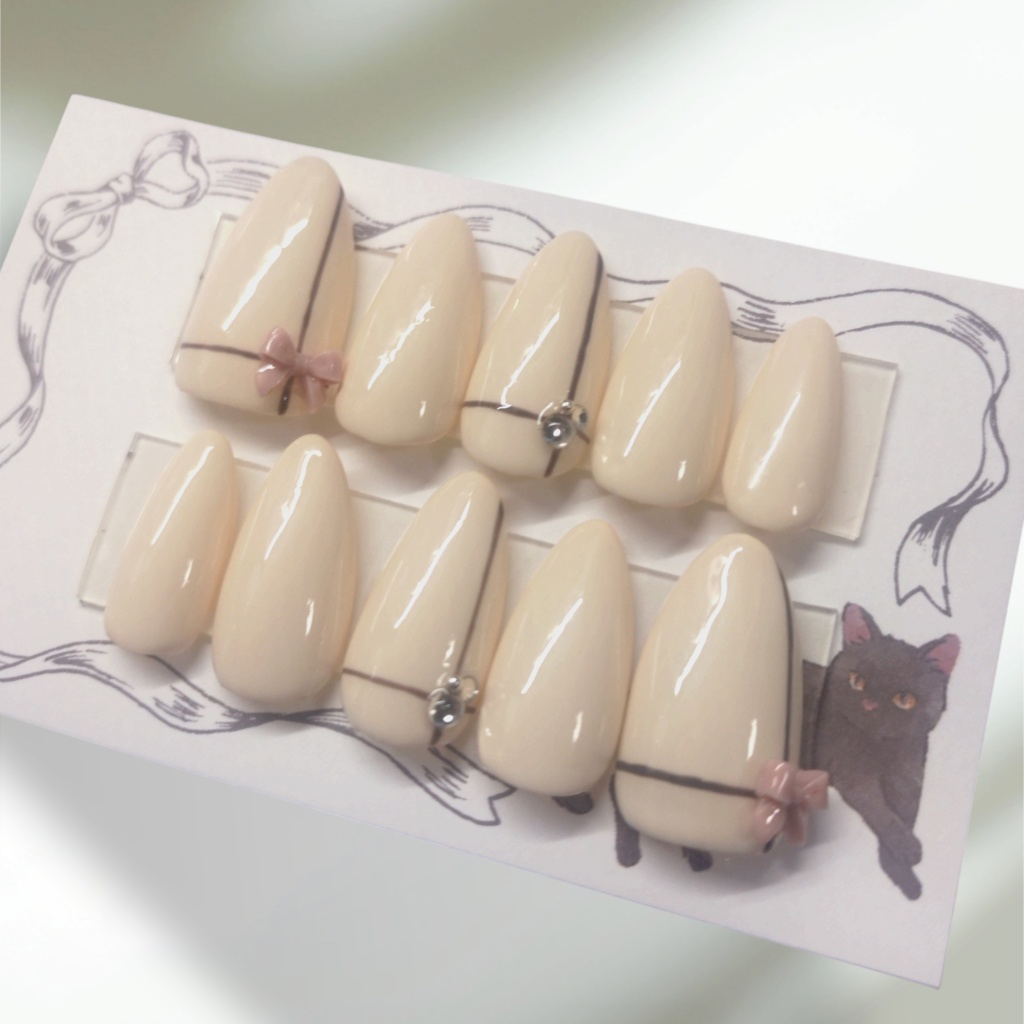 ネイルチップ アイボリーリボン