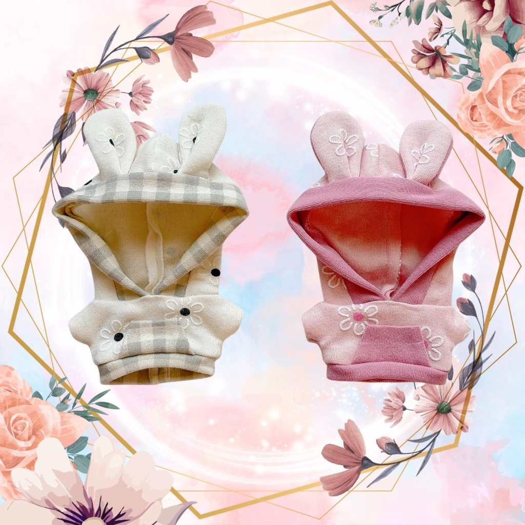 右から二番目＿うさみみパーカー