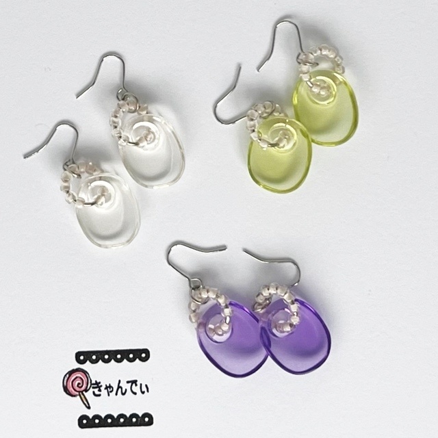 カラーを楽しめる ピアス 3カラー セット