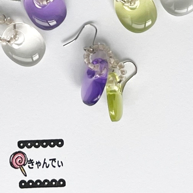 カラーを楽しめる ピアス 3カラー セット