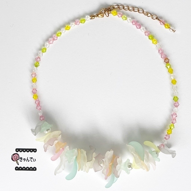 花びら ネックレス