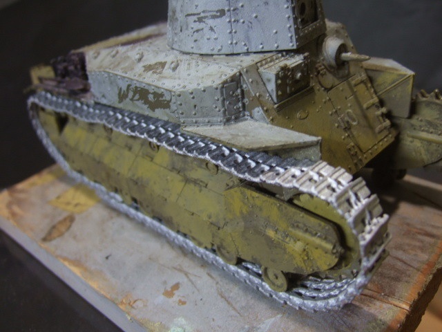 1/35　八九式中戦車(甲)用連結履帯(ホワイトメタル)　Movable track set for TYPE-89 MTK(Kow)