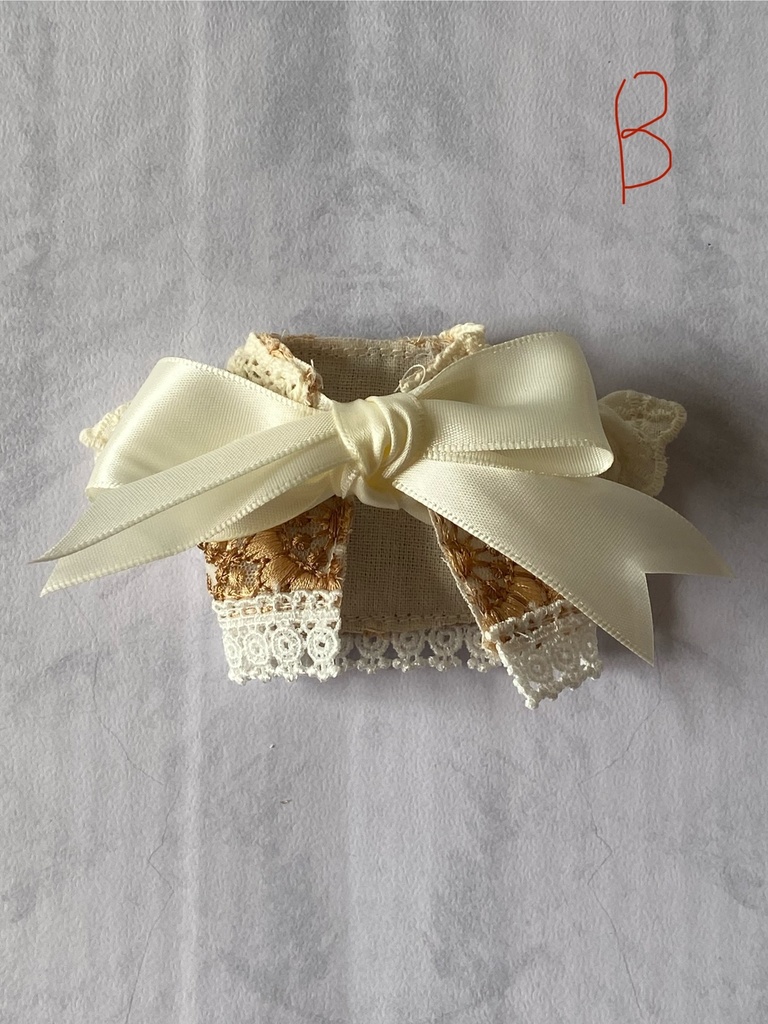 ぬい服大花リボン付き