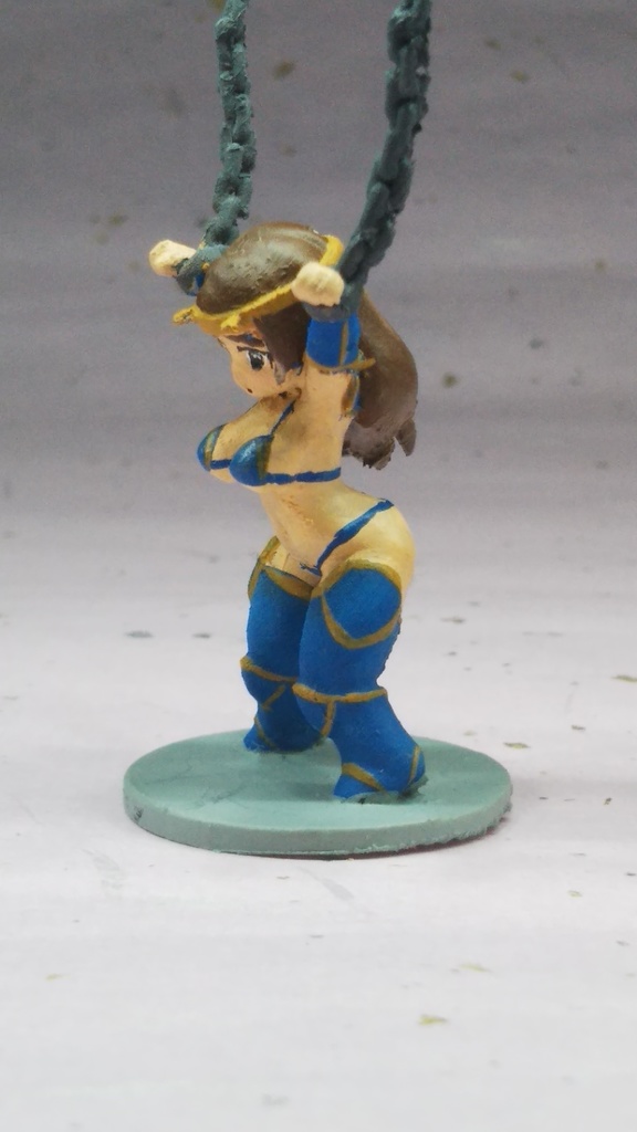 囚われミニチュア