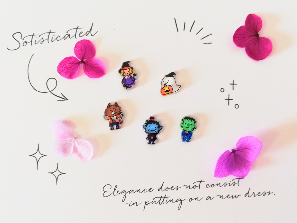 小さなハロウィンピアス