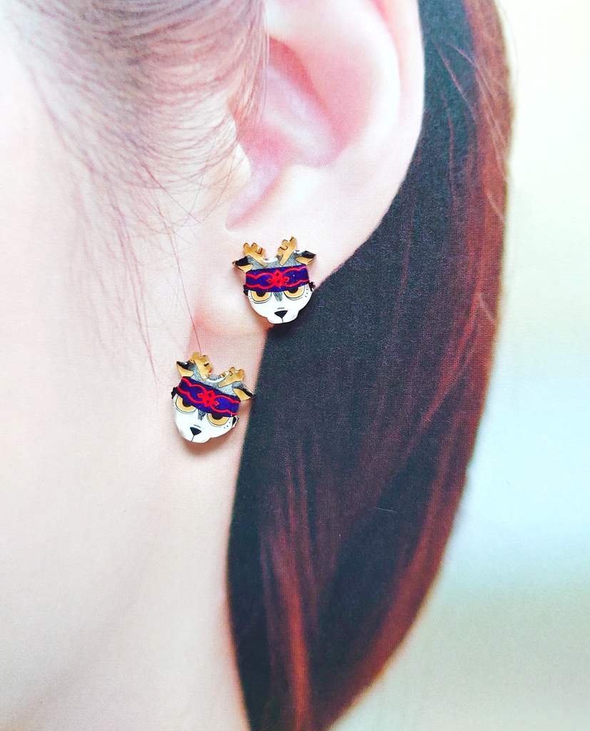 キラウシ モチーフピアス