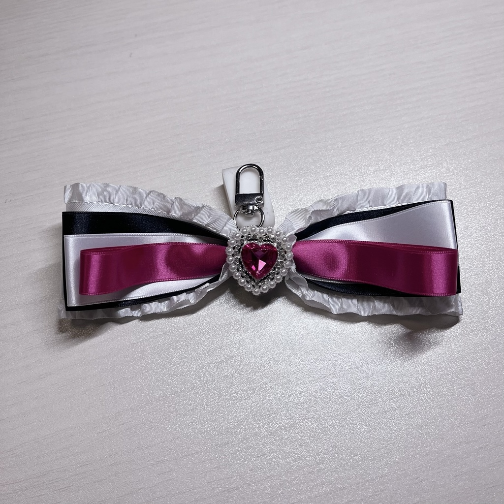 勝利の女神：NIKKE　ベルベット　リボンチャーム　ハンドメイド