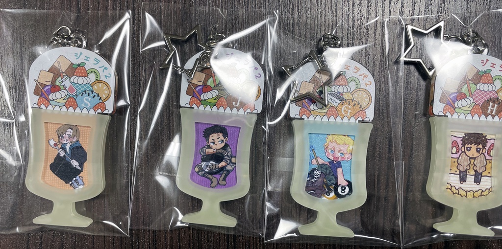 【ジェラパフェ企画】蓄光型パフェラバーアクキー(4種)