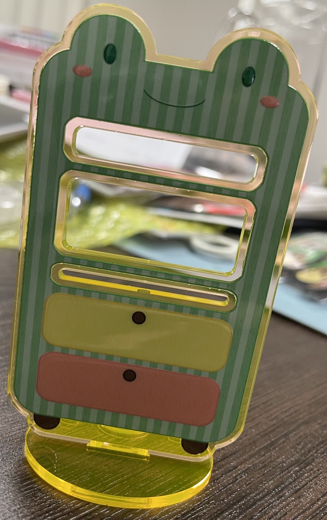 カエルタンスのアクセサリースタンド