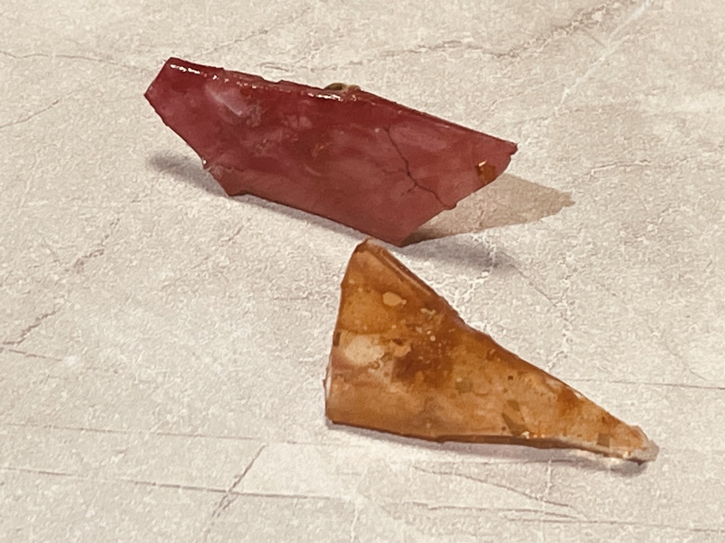 概念ピアス