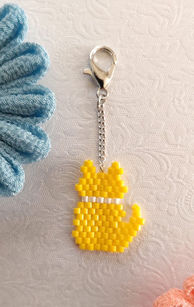 推しカラーねこチャーム