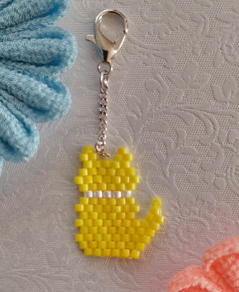 推しカラーねこチャーム