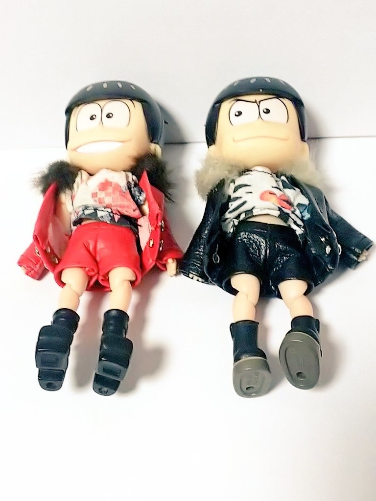 レザーショートパンツ