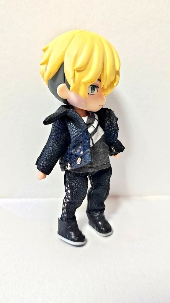 レザージャケット11とレザーパンツ7