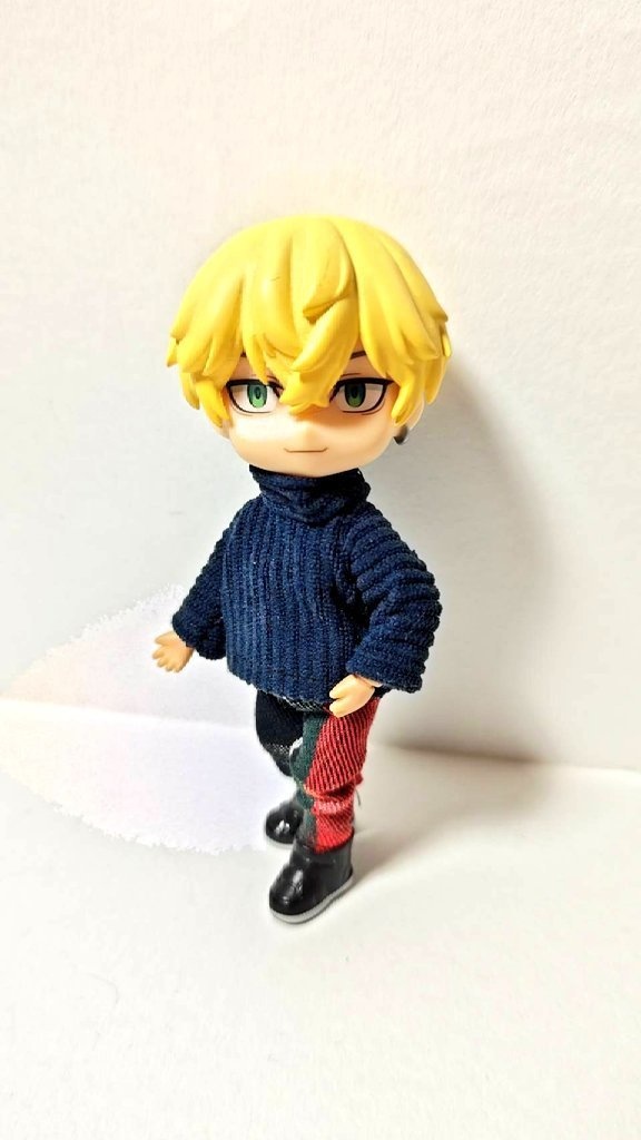 ハイネックニット