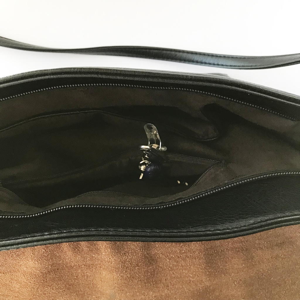 花柄ビーズのバックキークリップ(ピンク)