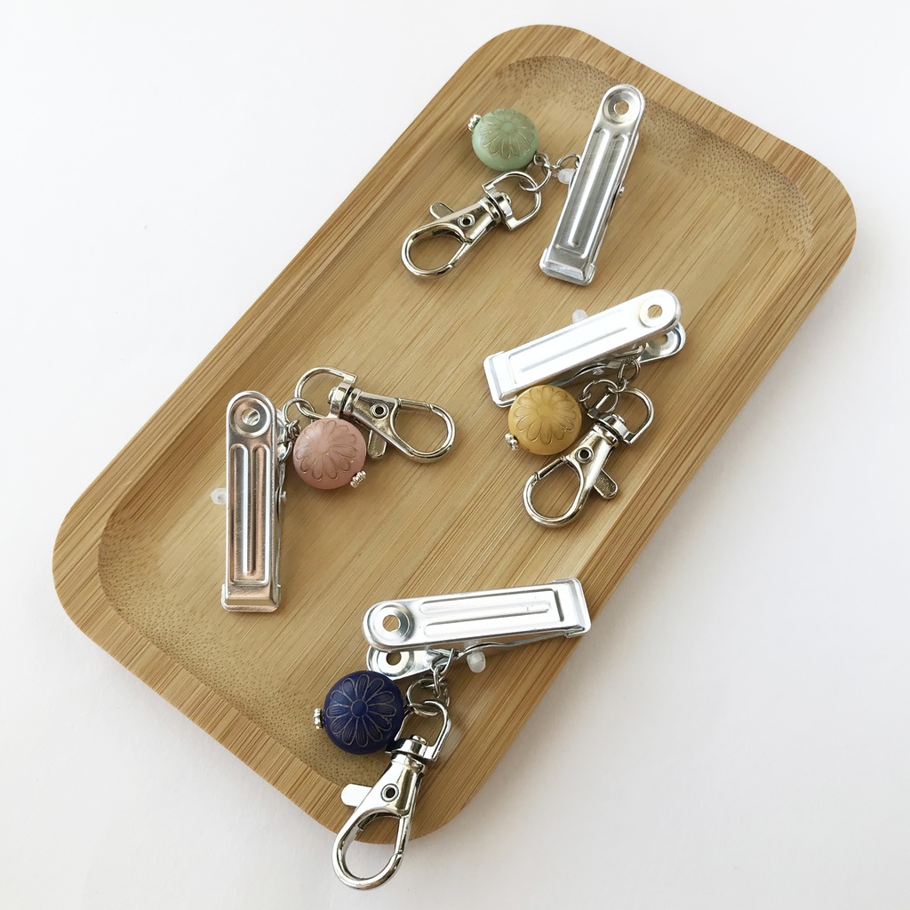 花柄ビーズのバックキークリップ(イエロー)