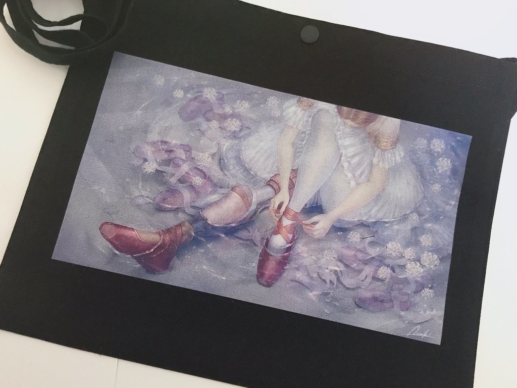 Iberisサコッシュ