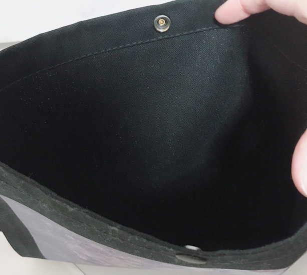 Iberisサコッシュ