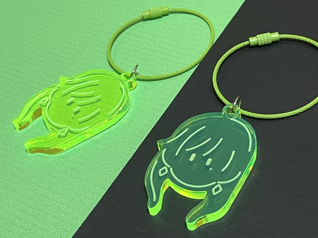 アクリルキーホルダー