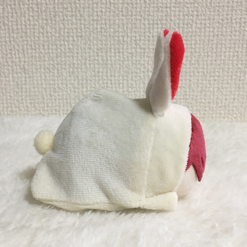 もちマス/もちころりん着ぐるみ うさぎ ミルク&レッド