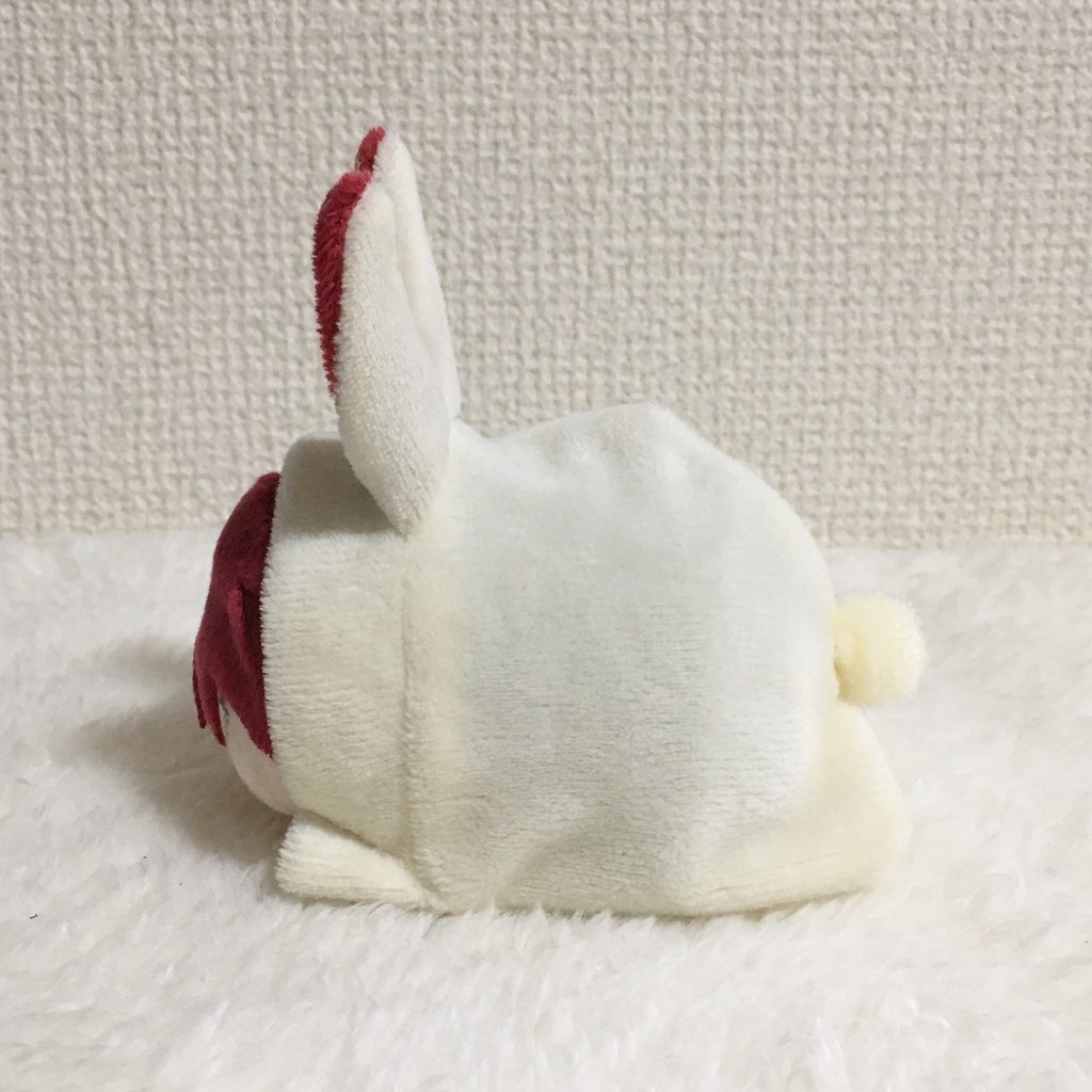 もちマス/もちころりん着ぐるみ うさぎ ミルク&ワインレッド