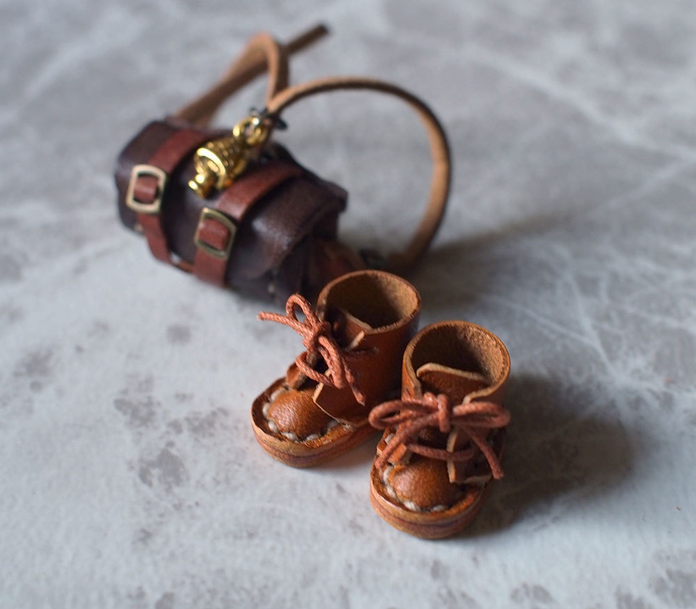 【11月12日 21時~】A.A.Incコラボ:山を愛するぬいのためのセット (10cmぬい用)