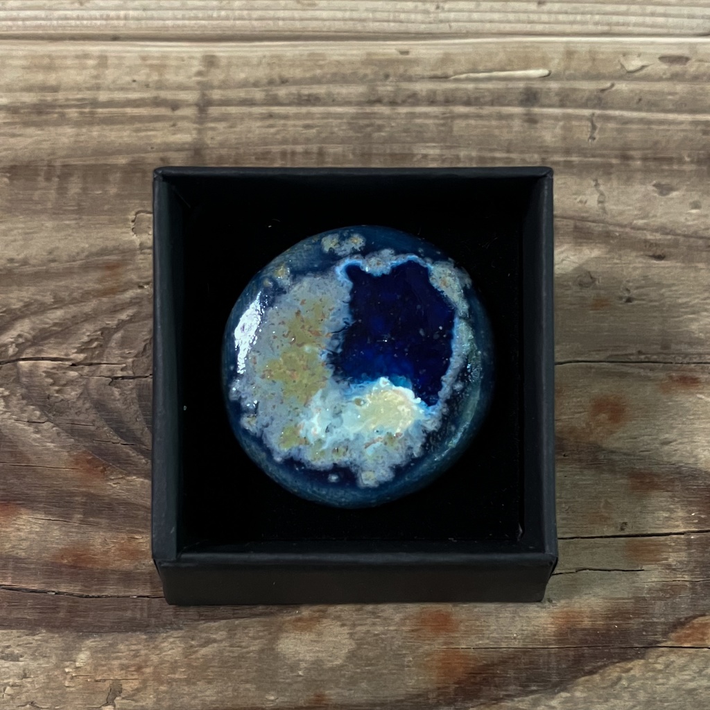 ある鑑定士に関する資料