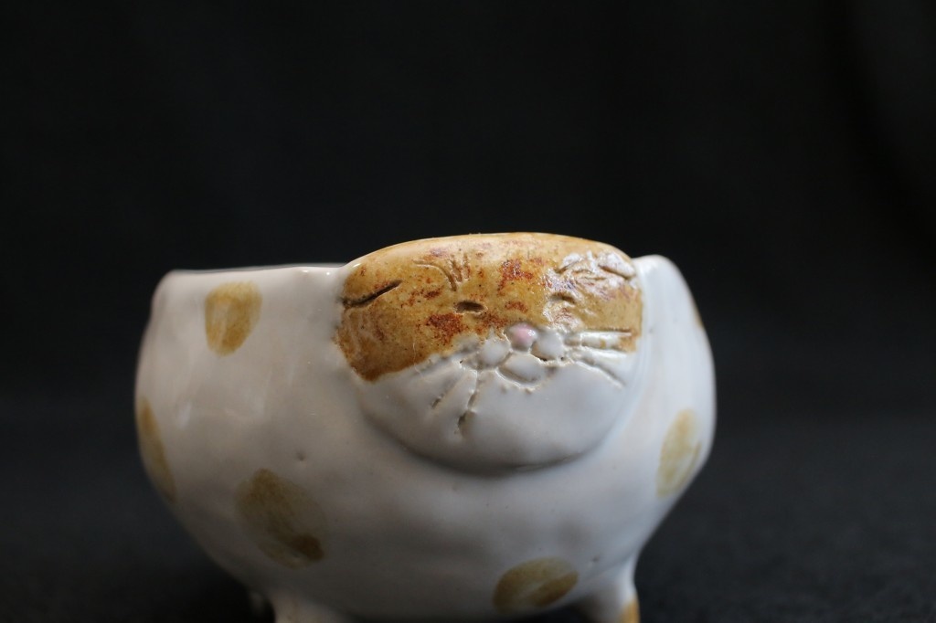 陶器「フリーカップ★茶白猫2」