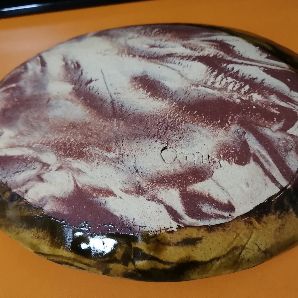 陶器「ねこオーバル皿(黄瀬戸・マーブル)」